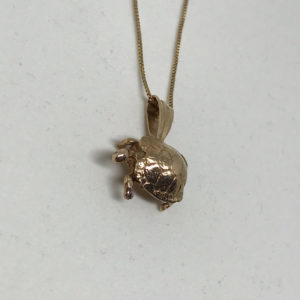 turtle pendant angle