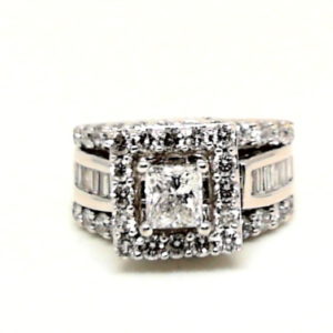 14 kt white gold engagemetn ring 1.53 ct