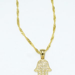 Yellow gold lucky Hasma pendant on twisted chain