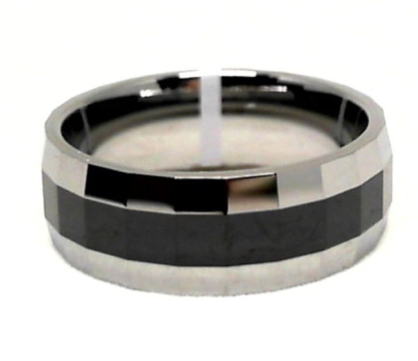 8 mm black faceted center