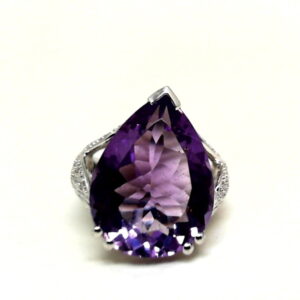 Amethyst teardrop ring