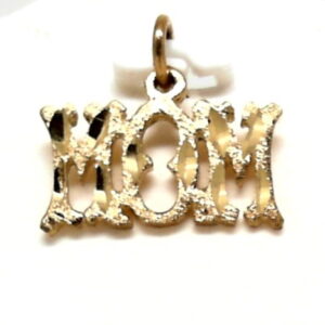 Mom pendant